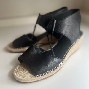 Eileen Fisher Agnes Wedge Black Espadrille Sandal
Women’s size 10
